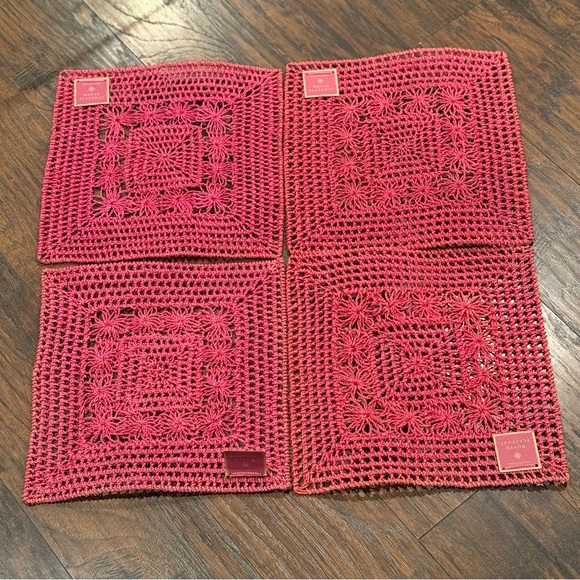 Williams Sonoma: Woven Placemat - Set of 8 🍽️ - Picture 7 of 8